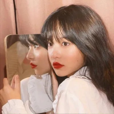 暗红